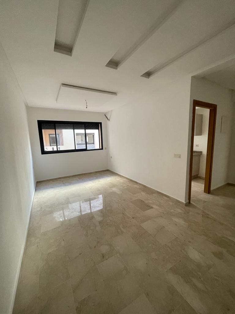 Joli appartement à vendre à Guéliz/gare ferroviaire — 3