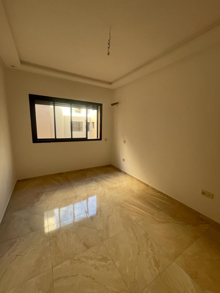 Joli appartement à vendre à Guéliz/gare ferroviaire — 2
