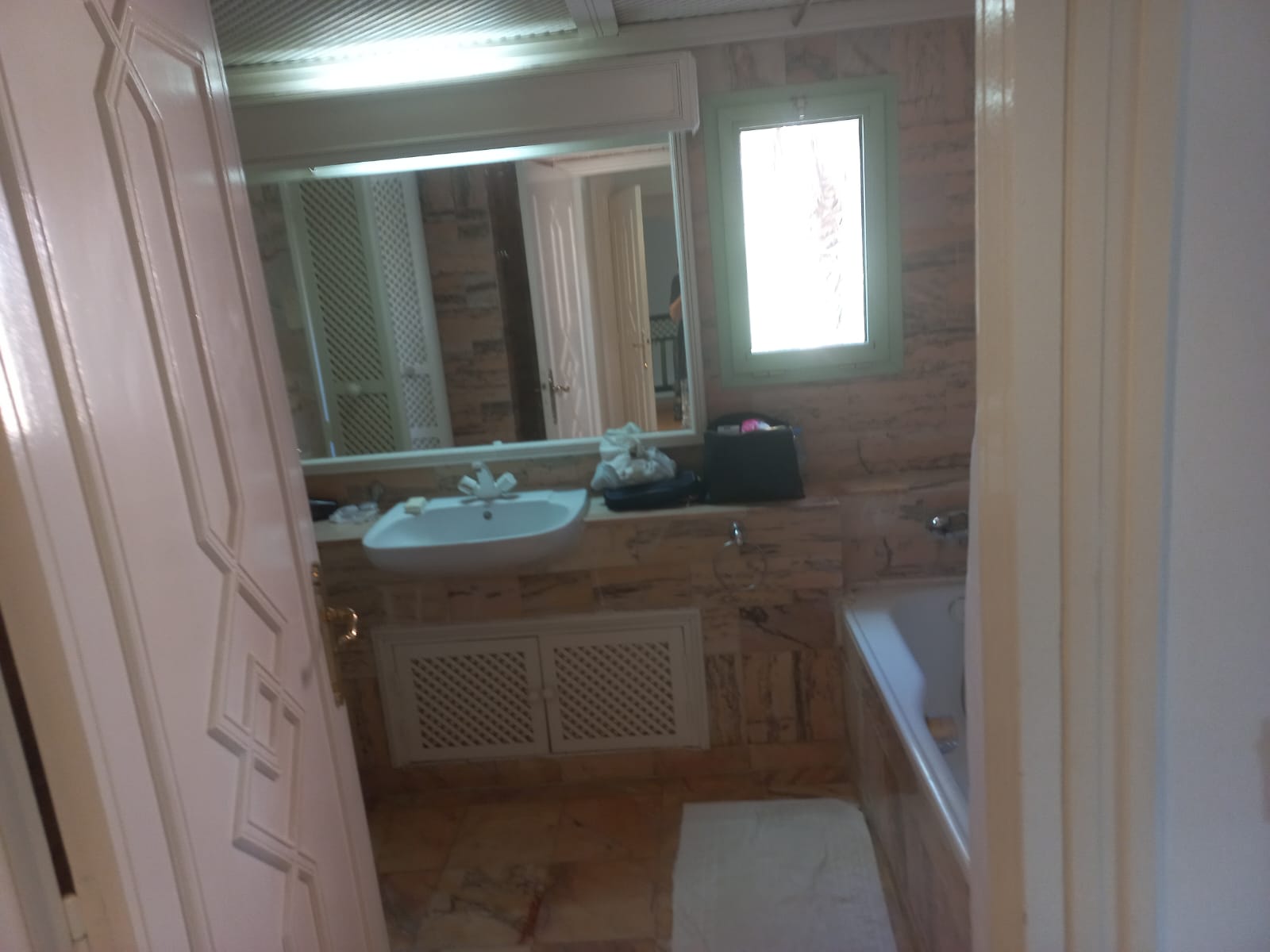 Appartement duplex de 220 m2 à louer au circuit de la palmeraie, — 3