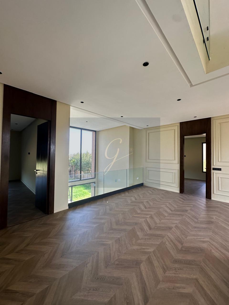 Villa 967 m² à Chrifia — 7