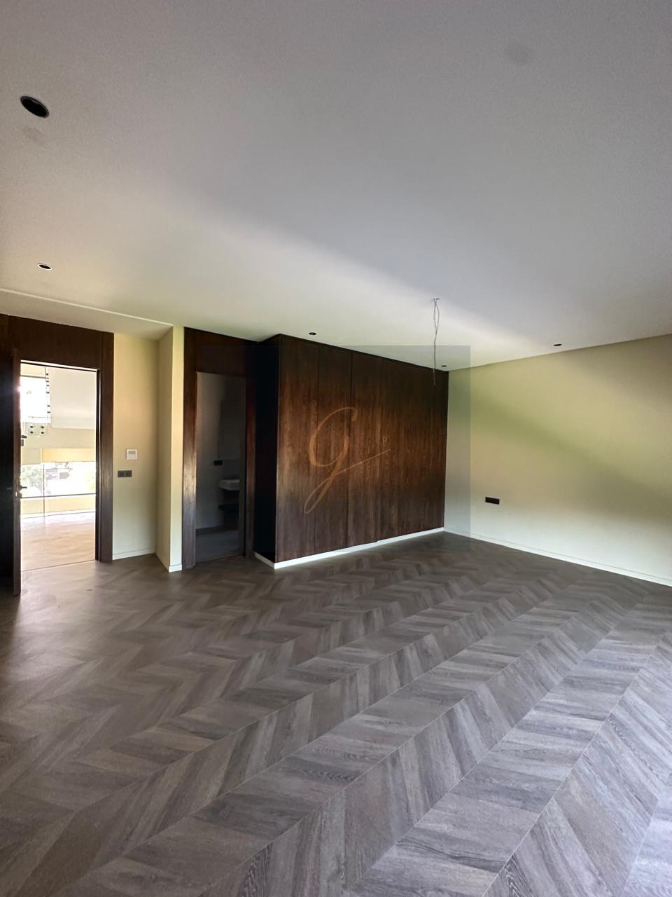 Villa 967 m² à Chrifia — 10