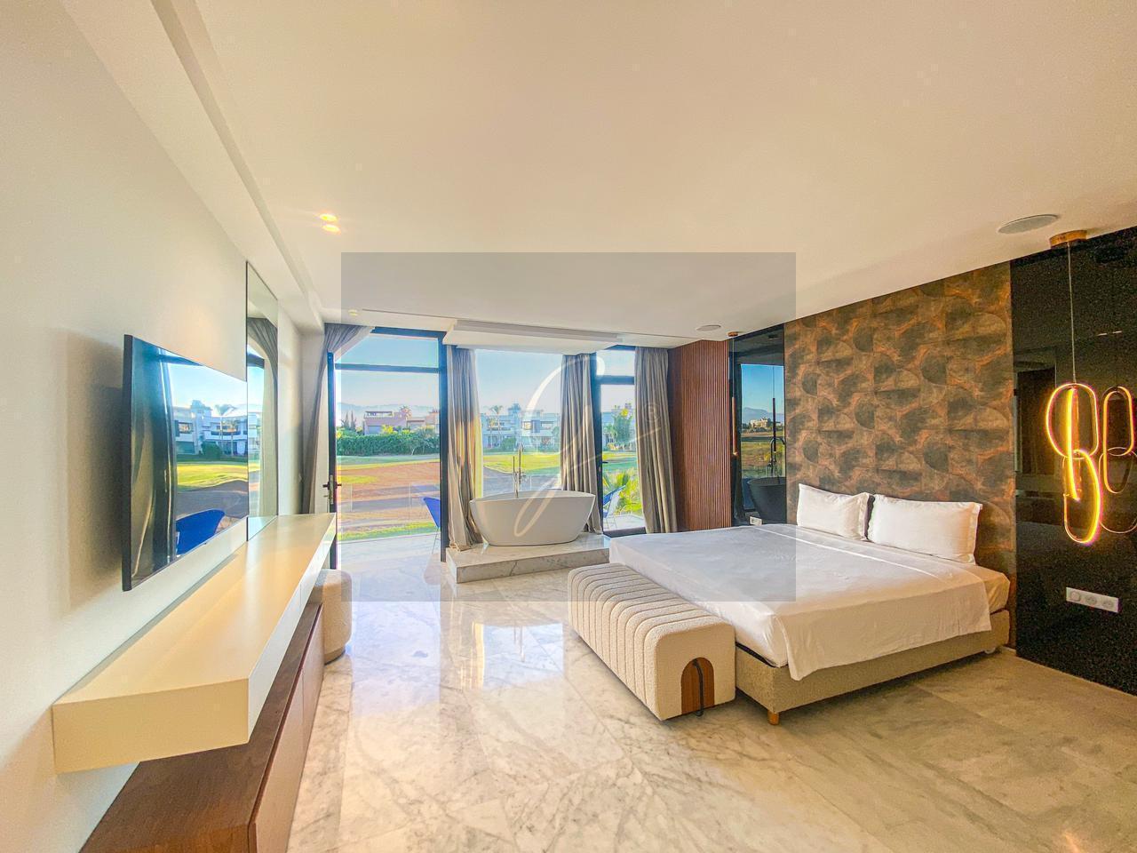 Villa 854 m² à Chrifia — 2