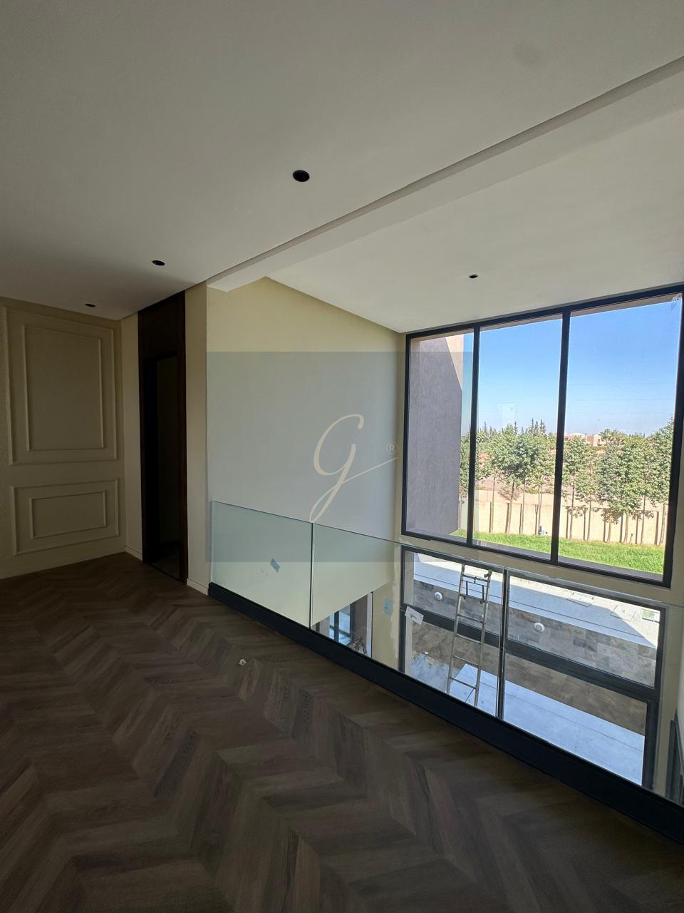 Villa 967 m² à Chrifia — 8