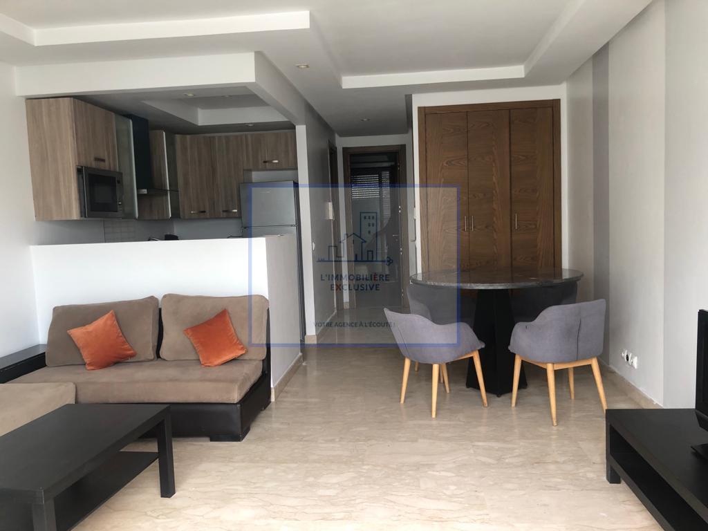 GAUTHIER-LOCATION-STUDIO-MEUBLE. — 2
