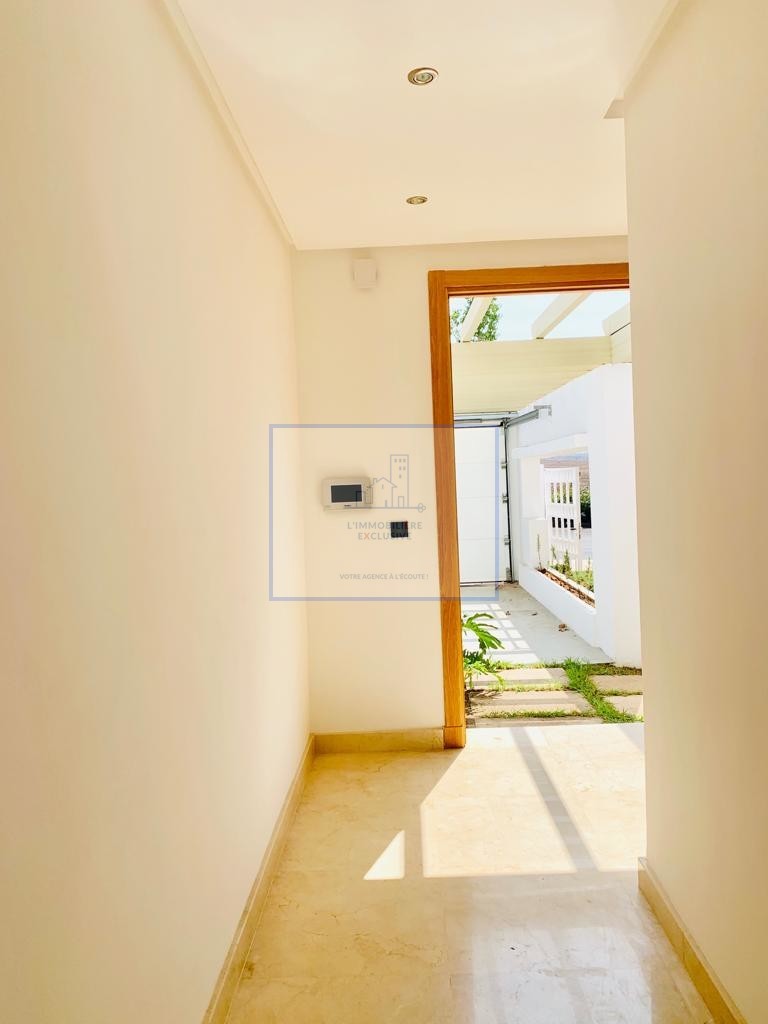 Villa 340 m² à Bouskoura — 8
