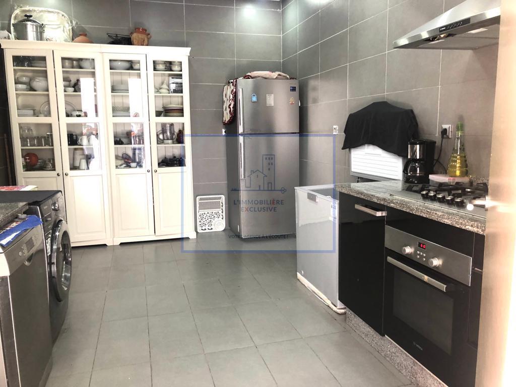 Villa 290 m² à Bouskoura — 10