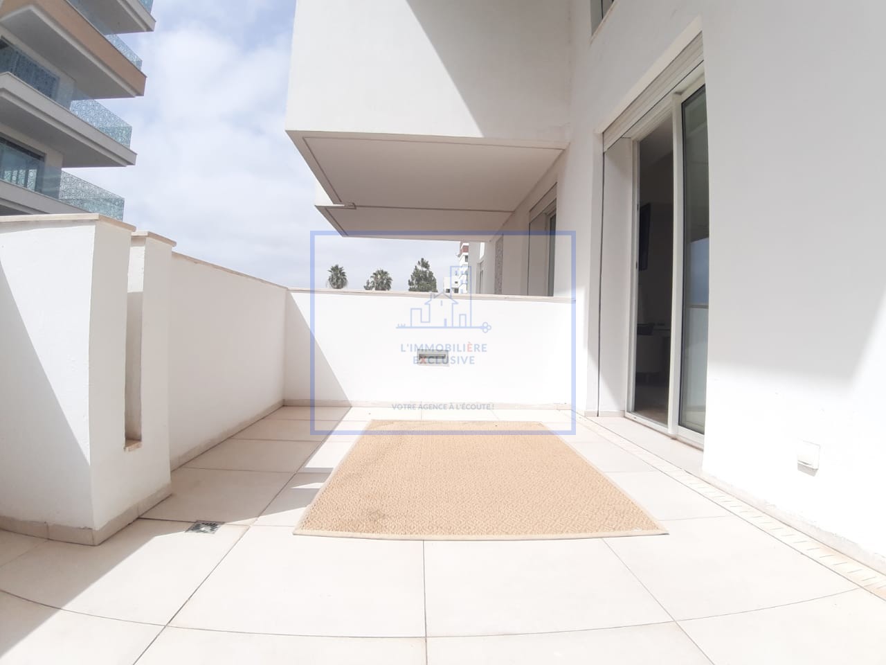 CFC- LOCATION D'UN SUPERBE APPARTEMENT-SOLARIUM — 3
