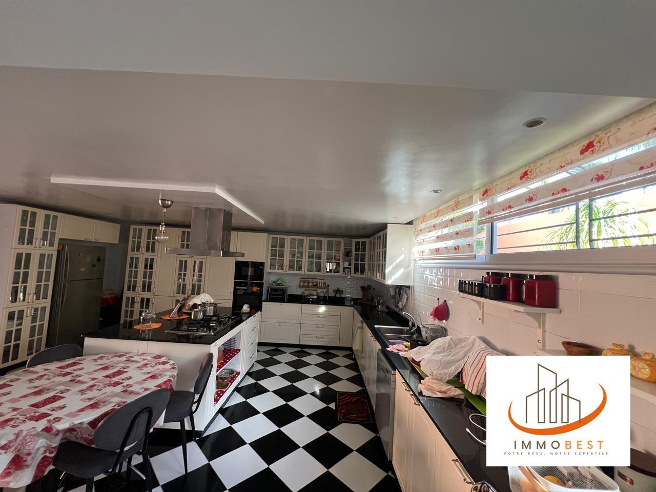 Villa en vente, quartier Océan bay, à Dar Bouazza 4 CH — 3