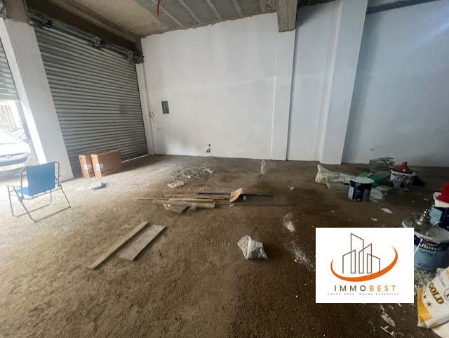 Ansari dar bouazza location d’un magasin avec 2 rideaux 124 m² — 2