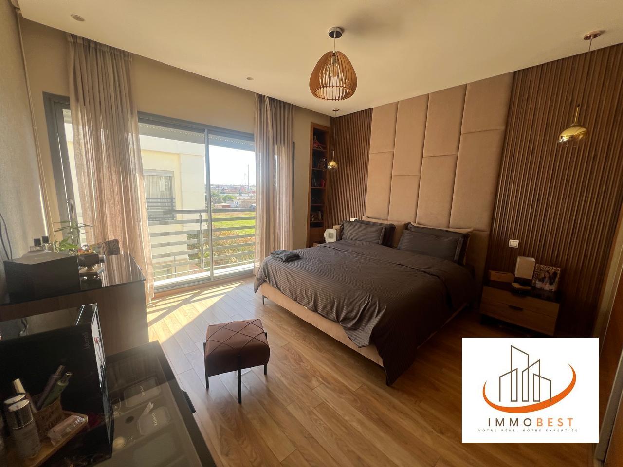Dar Bouazza  Villa Angle à Vendre, moderne 4 CH — 6
