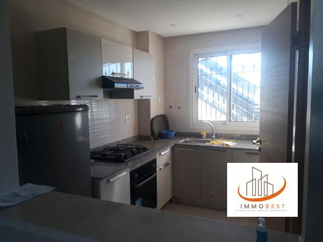 Dar bouazza, Bel appartement a louer semi meublé, — 3