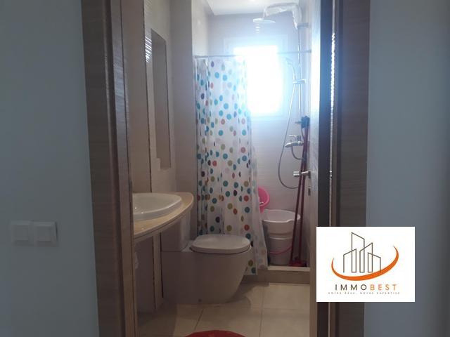 Dar bouazza, Bel appartement a louer semi meublé, — 4
