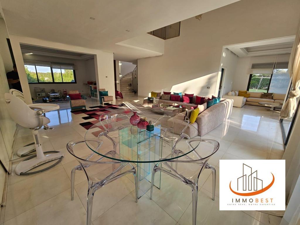 BousKoura, jolie villa à vendre,  4 SUITES — 4