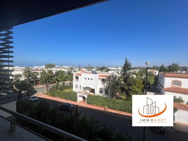 Ain Diab,location d’un joli appartement meublé 3ch — 2