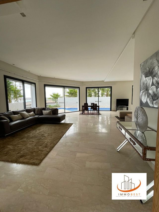 Villa exceptionnelle en  vente, Vue mer à Dar bouazza 3 CH — 3