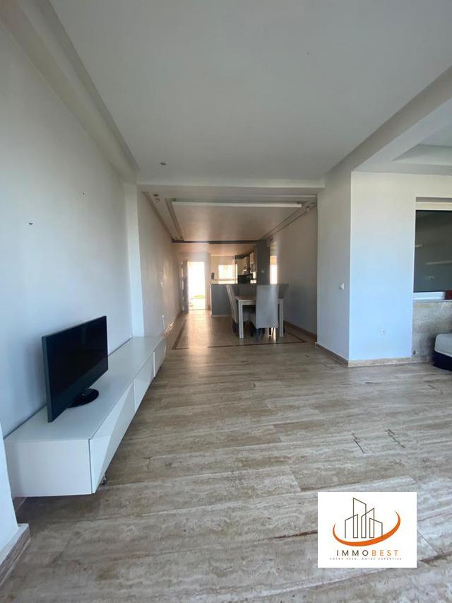 Tamaris, appartement avec jardin privatif en vente dans résidence front mer, 2 CH — 3