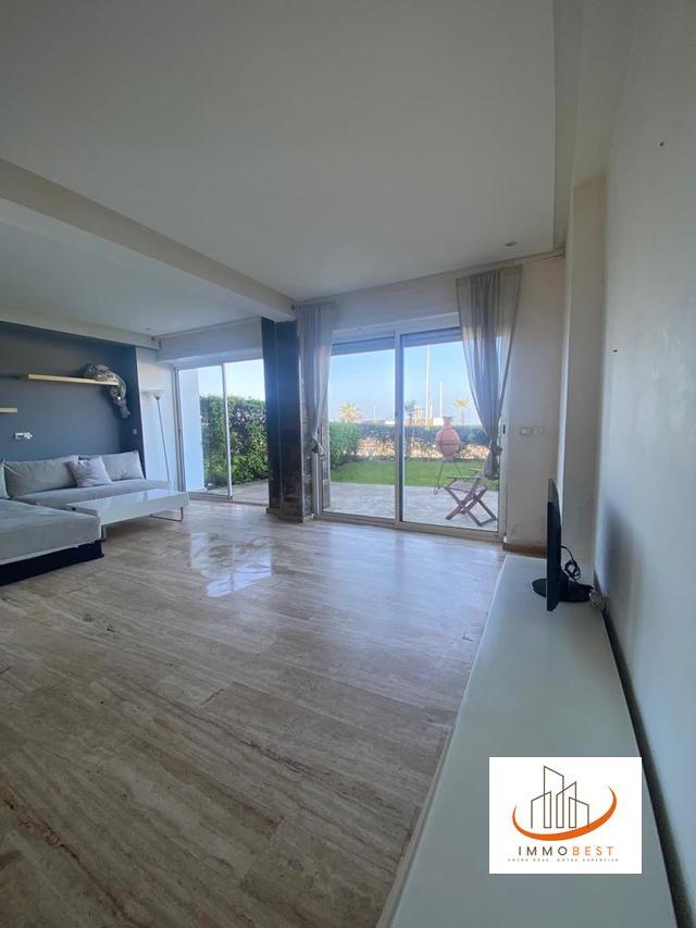Tamaris, appartement avec jardin privatif en vente dans résidence front mer, 2 CH — 4