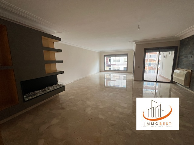Racine, superbe appartement VIDE en location 3 CH