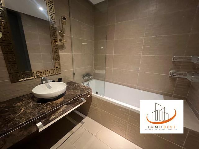 Somptueux appartement meublé à louer à Ain Diab 3 CH — 6