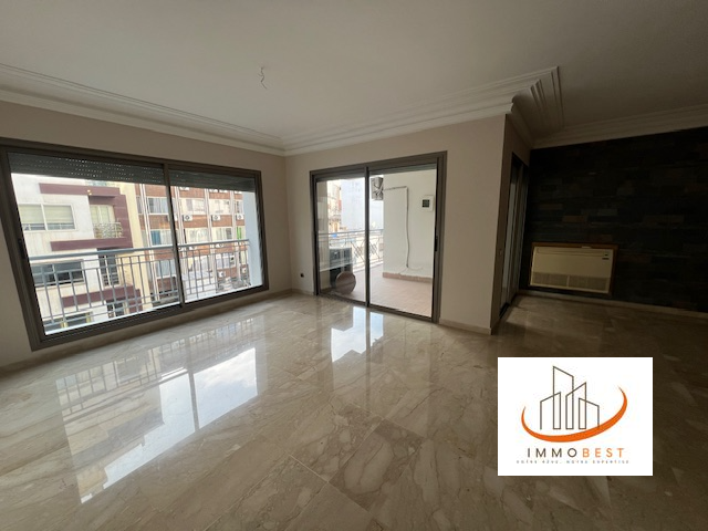 Racine, superbe appartement VIDE en location 3 CH — 2