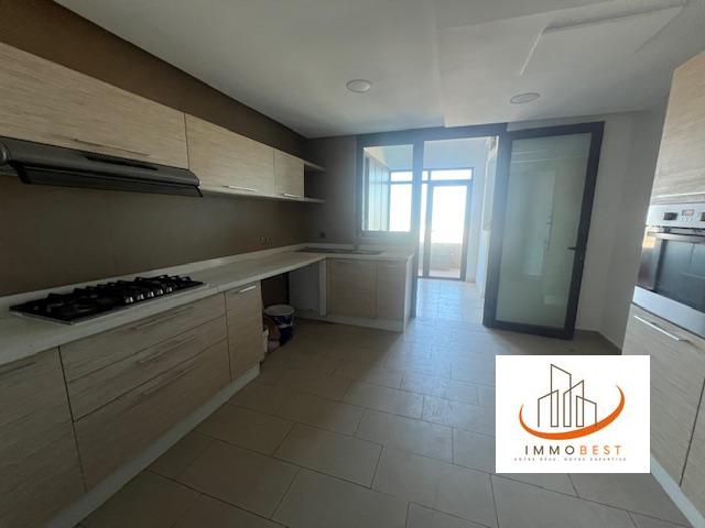 Ain Diab, location d’un bel appartement avec vue imprenable sur mer, une belle terrasse 3 CH — 3
