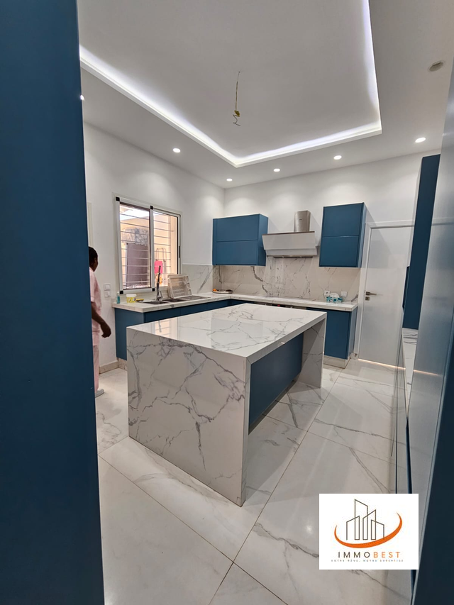 Villa isolée en vente sur bouskoura Résidence sécurisée  Superficie 1100 m² 4 CH — 2