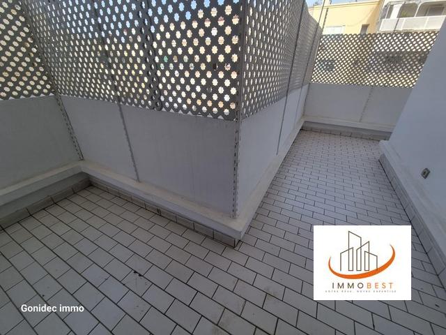 Ain Harrouda, Racine, rond point des ports, vente appartement super 225 m² — 3
