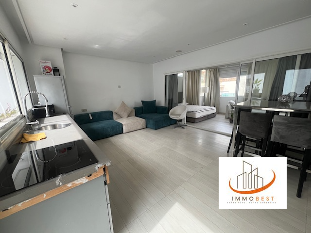 Racine proche rond point des sports, Penthouse avec terrasse en location au 5ème étage 2 CH — 3