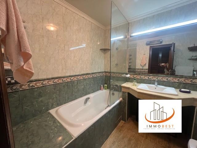 Appartement 185 m² à 2 Mars — 7