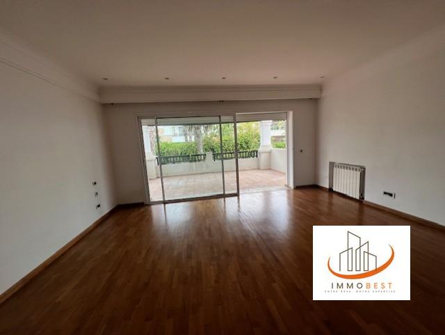 Dar bouazza, Superbe villa en vente, dans une résidence prestigieuse 5 CH — 6