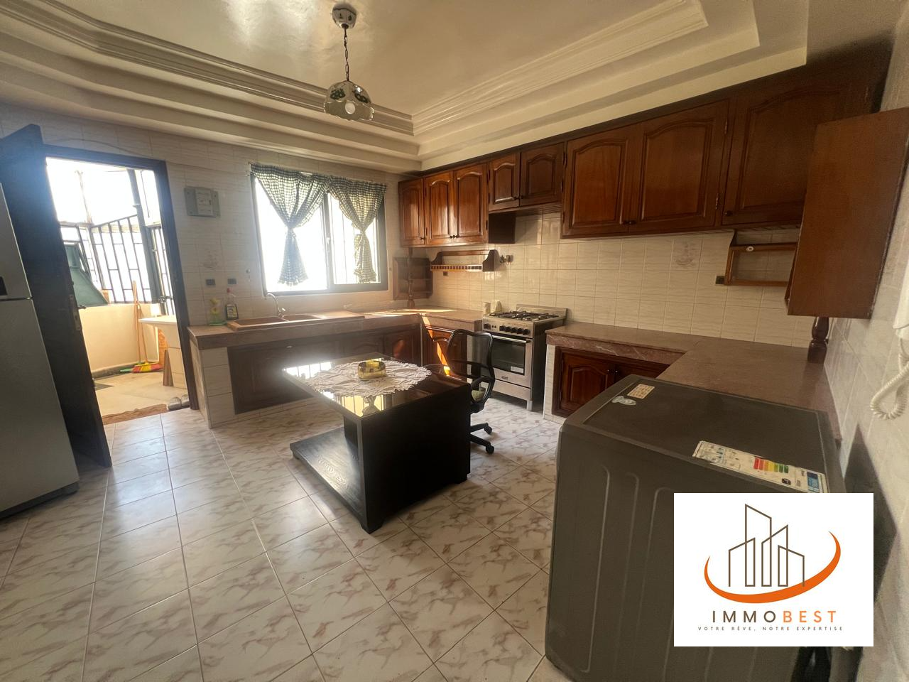 Racine, Appartement en location VIDE 3 CH — 2