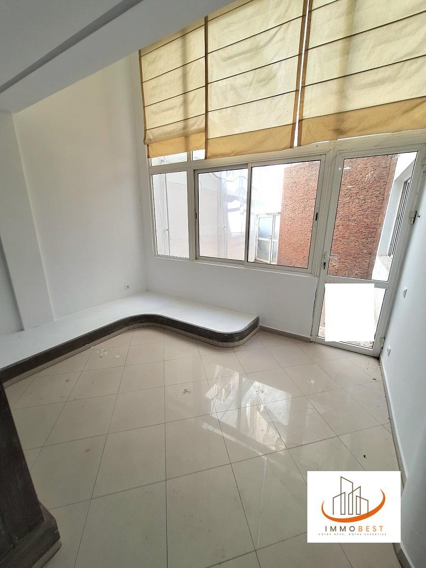GAUTHIER, beau bureau à vendre, 300 m² — 4