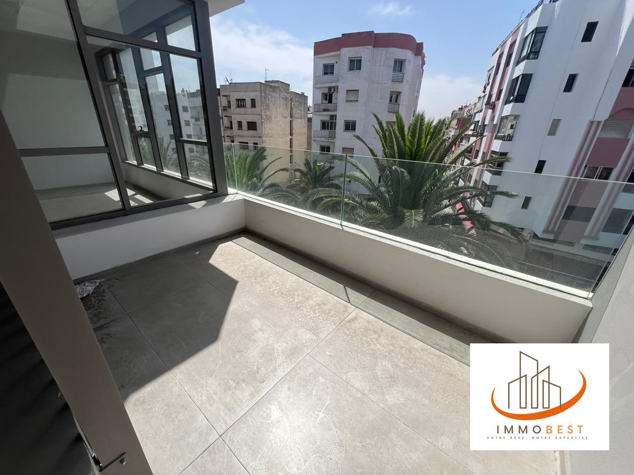 Quartier Yaakoub El Mansour, Bureau neuf en location 97 m² — 3