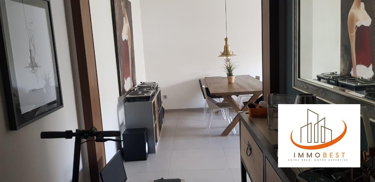 BD GHANDI, location appartement VIDE 3 CH — 2