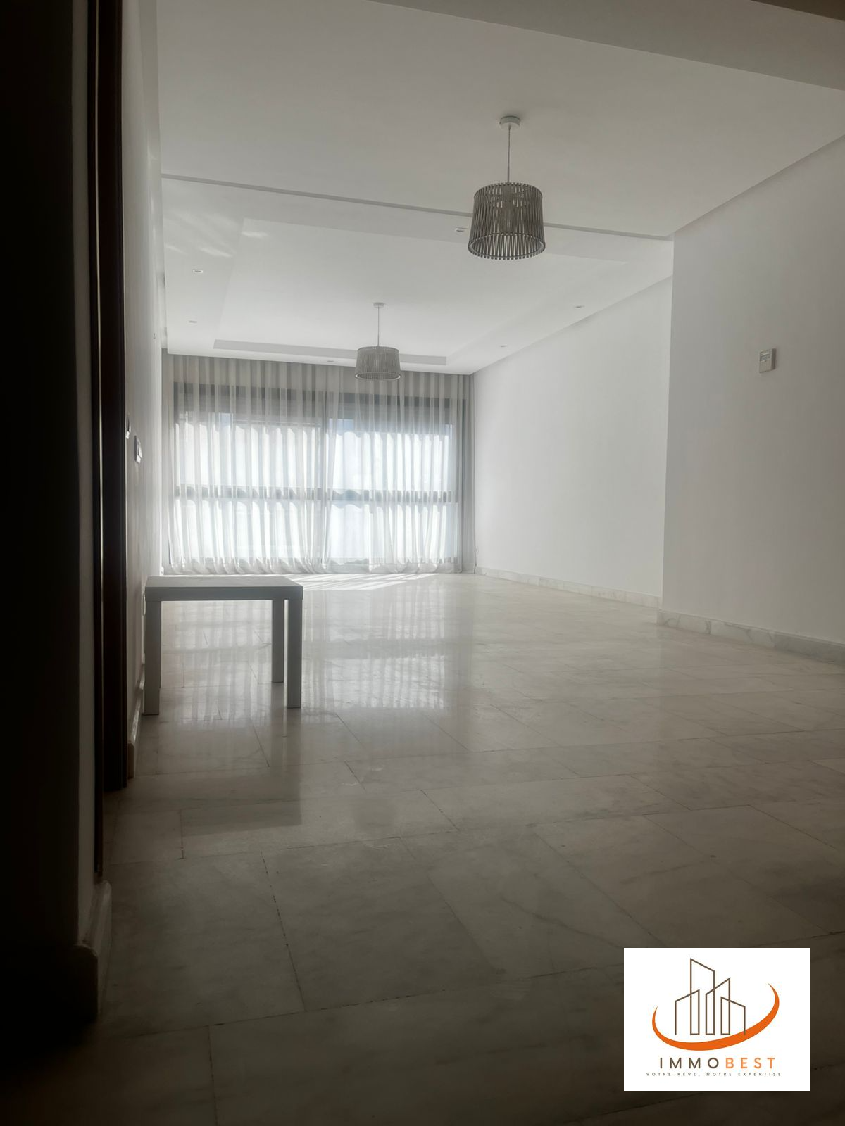 Palmier, Appartement en location vide, 3 CH