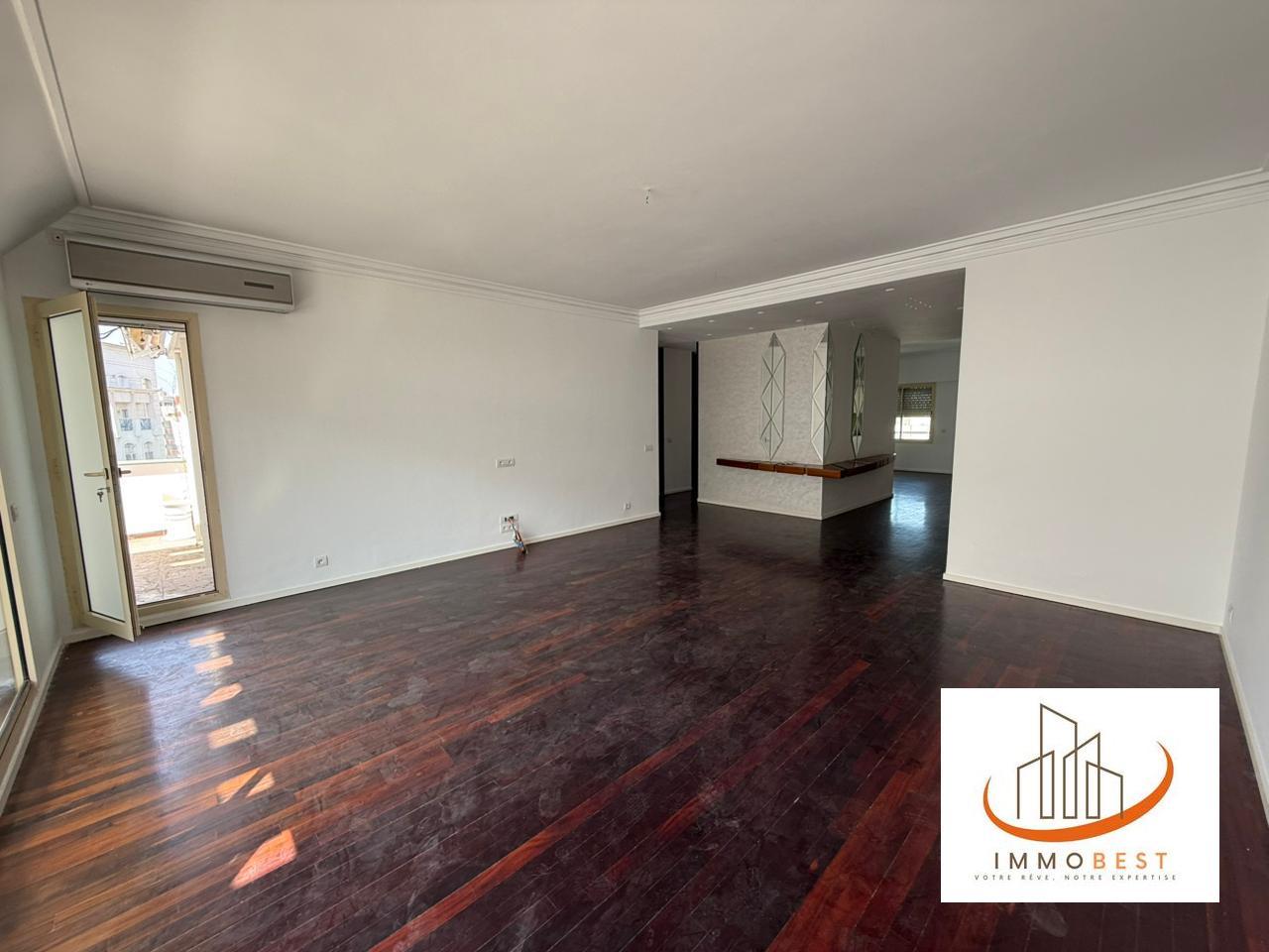 À Vendre – Appartement d’Exception à Racine, Triangle d’Or 2 CH — 6
