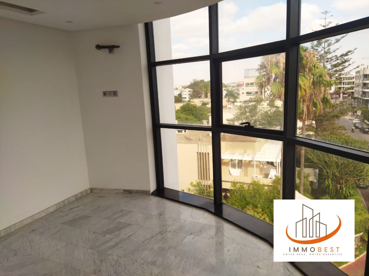 Riviera, Appartement neuf en location VIDE 2 CH
