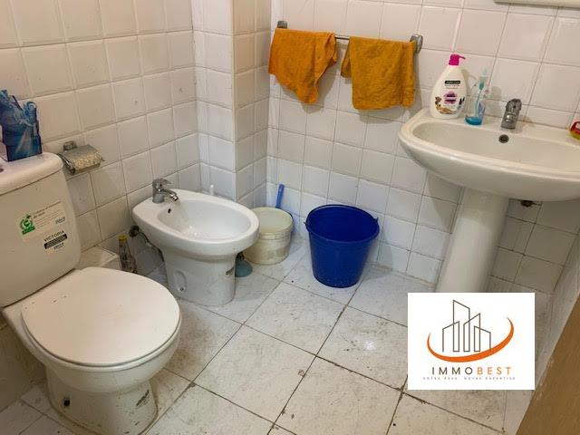 Racine, proximité de Zara,  location d’un local Commercial 70 m² — 3