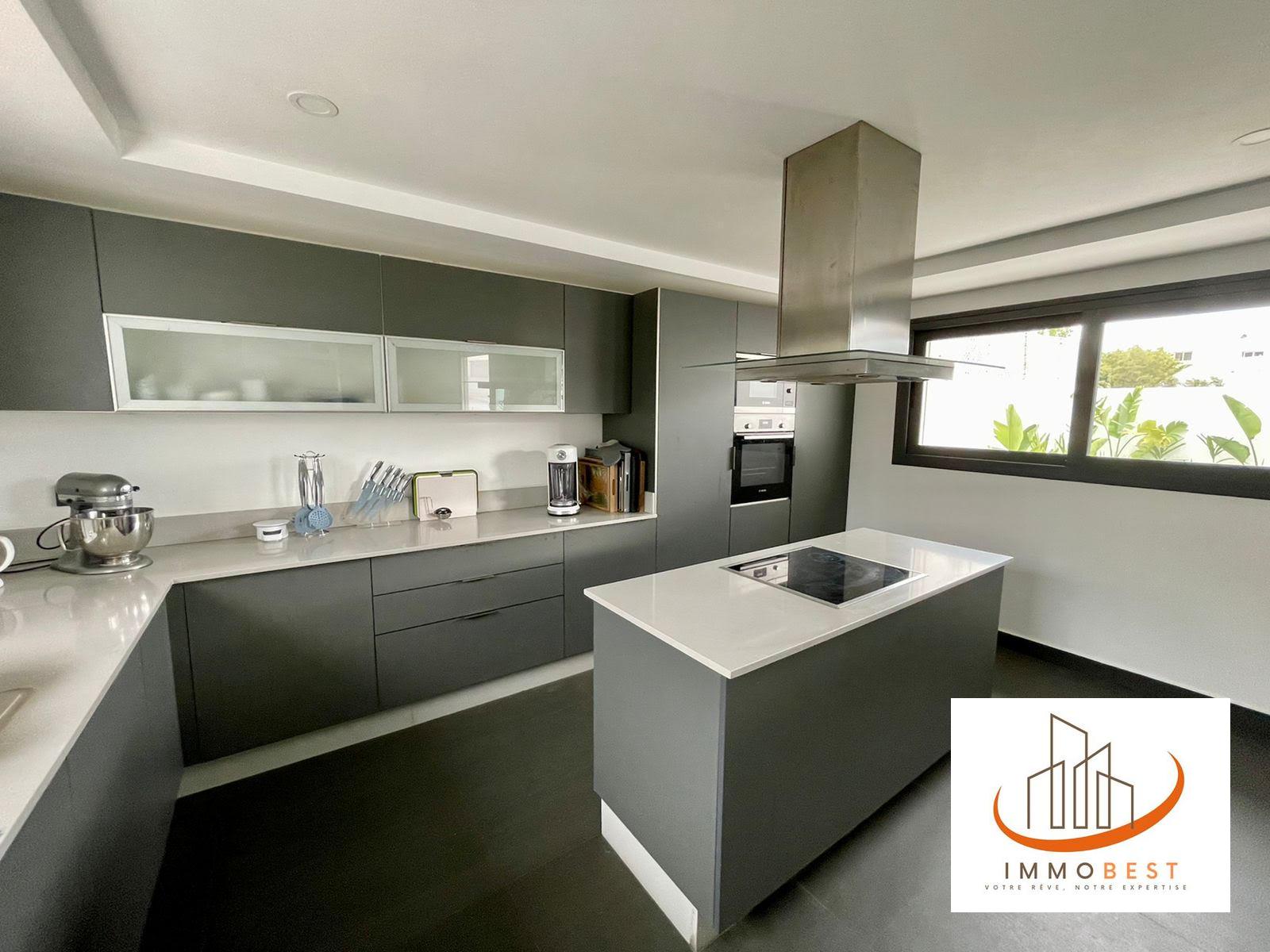 Tamaris, villa isolée, 4 façades en VENTE 4 CH — 5