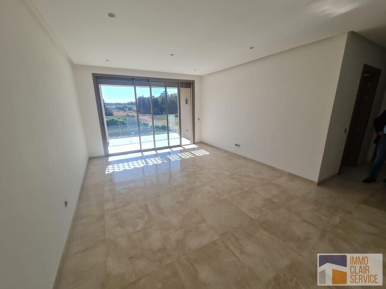 Appartement lumineux sans vis à vi,de haut Standing en location - Souissi Orangeraies