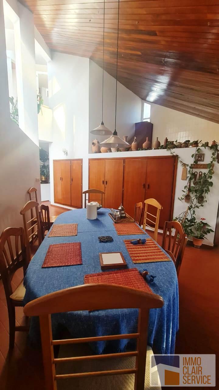 Villa à vendre dans un quartier résidentiel — 3