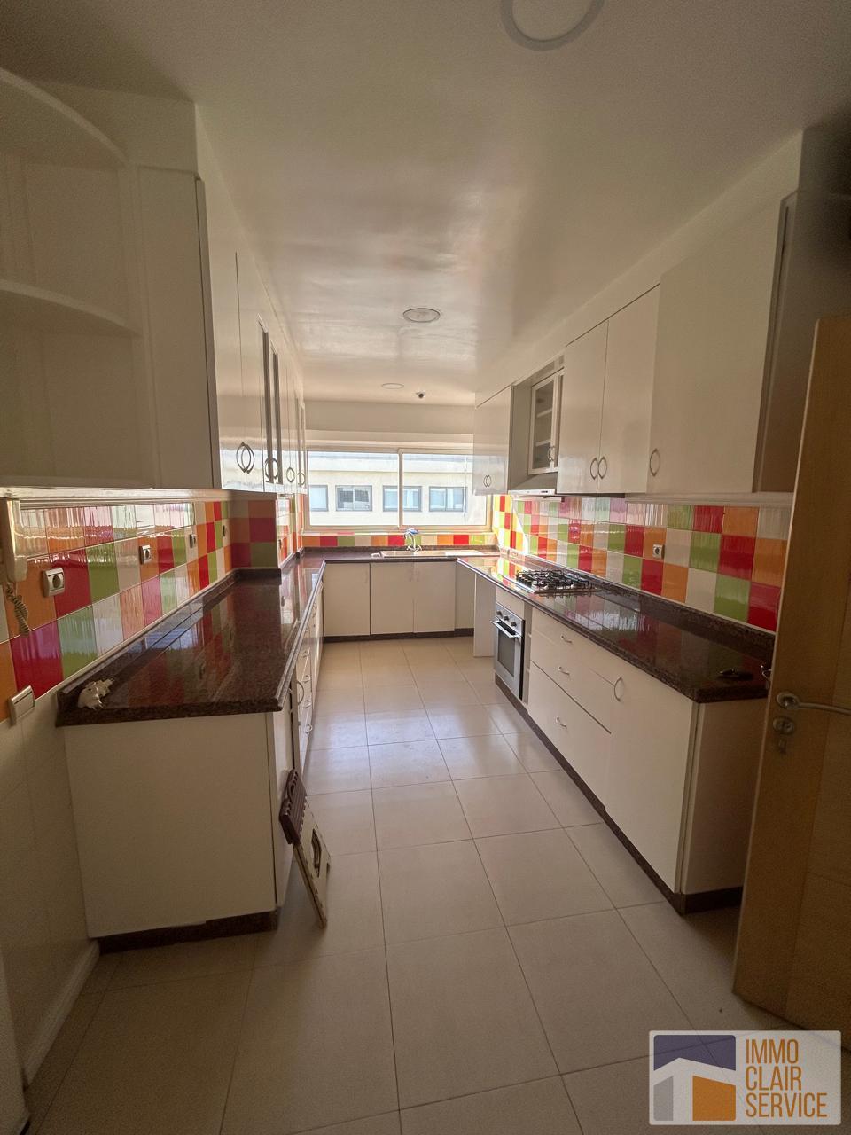 Appartement 145 m² à Quartier Agdal Haut — 7