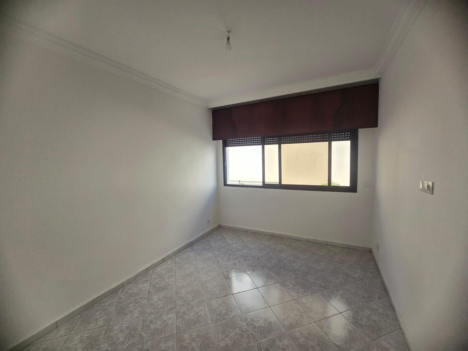 Appartement 186 m² à Agdal — 8