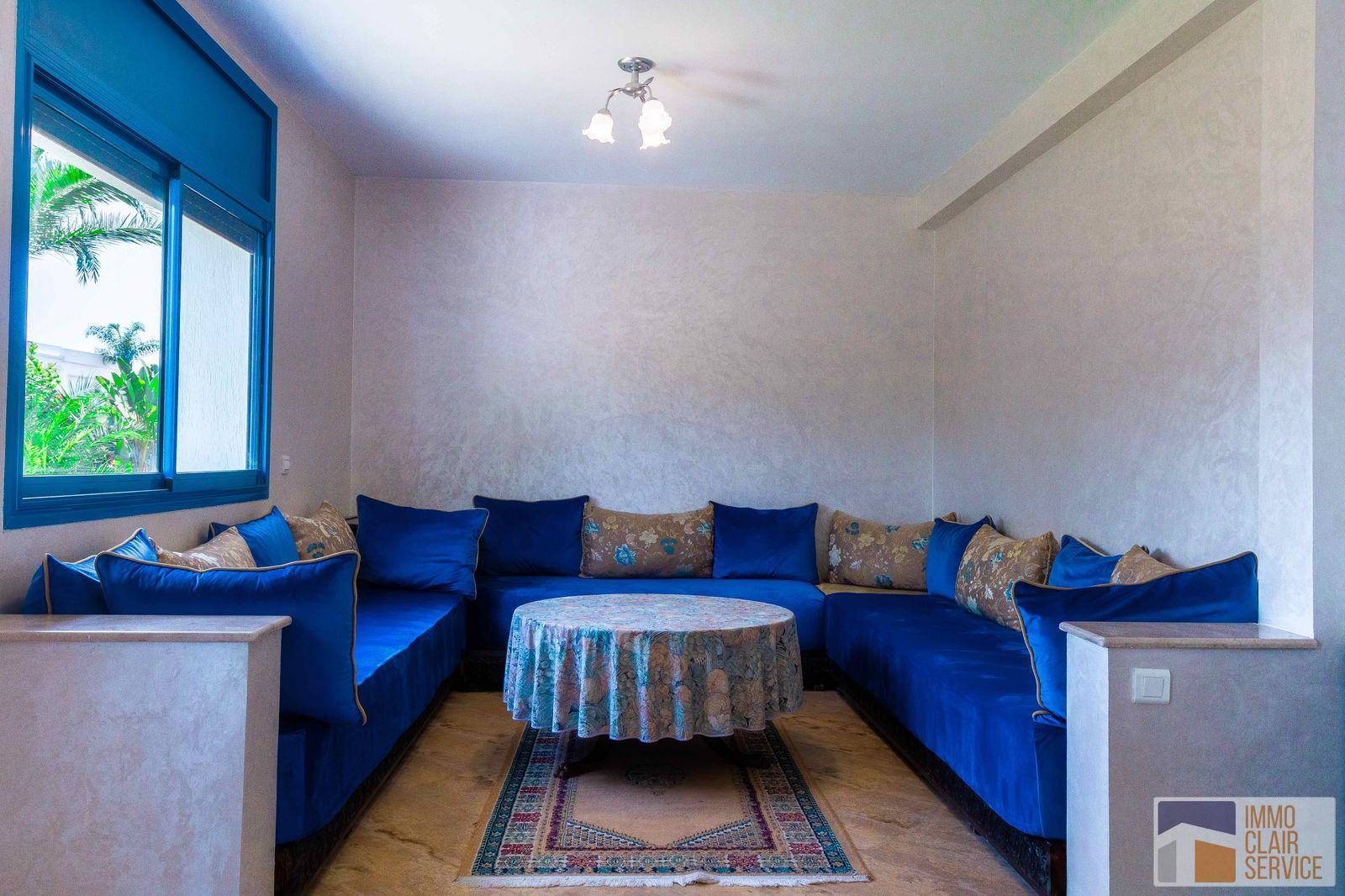 Villa bien située à vendre (Skirates Pllage) — 2