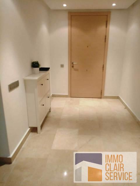 Bel appartement meublé neuf à louer préstgia hay Riad — 2