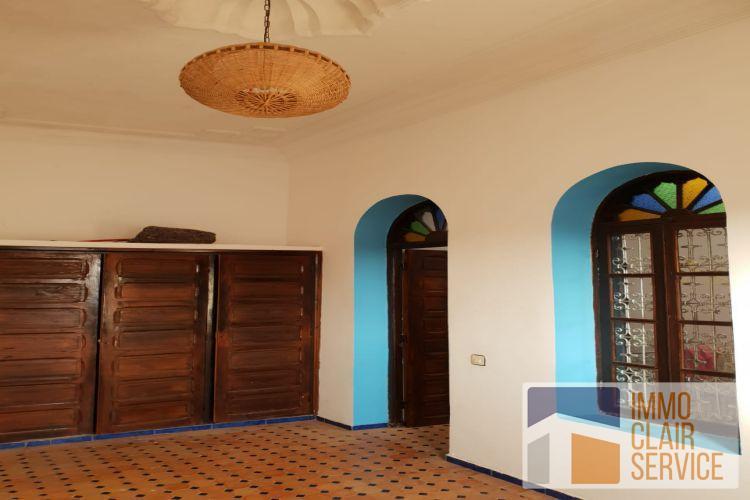 Riad bien situé en location — 3