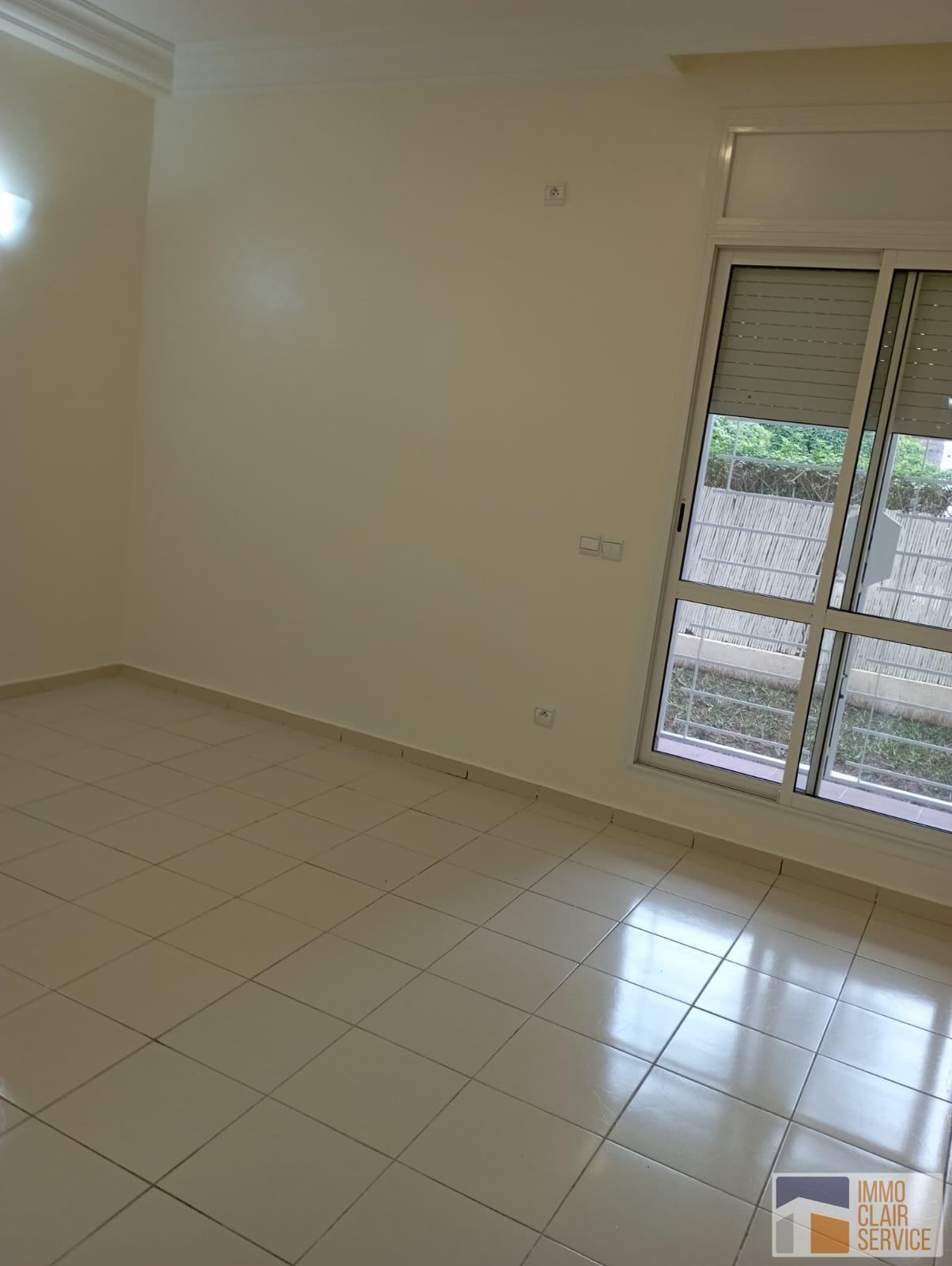 Appartement 110 m² à El Menzeh — 2