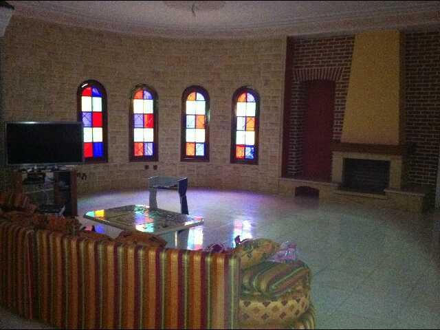 Villa en vente (Souissi  Rabat) — 4