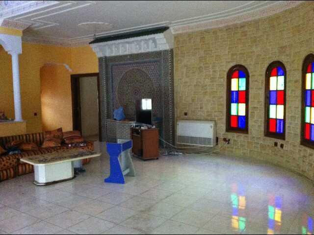 Villa en vente (Souissi  Rabat) — 5