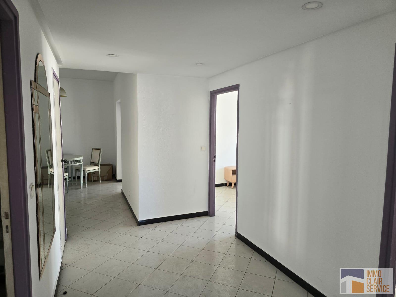 Vente Bureau prés de toutes commodités- Agdal — 6